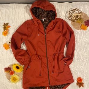 Time and Tru Burnt Orange wind breaker Size Small